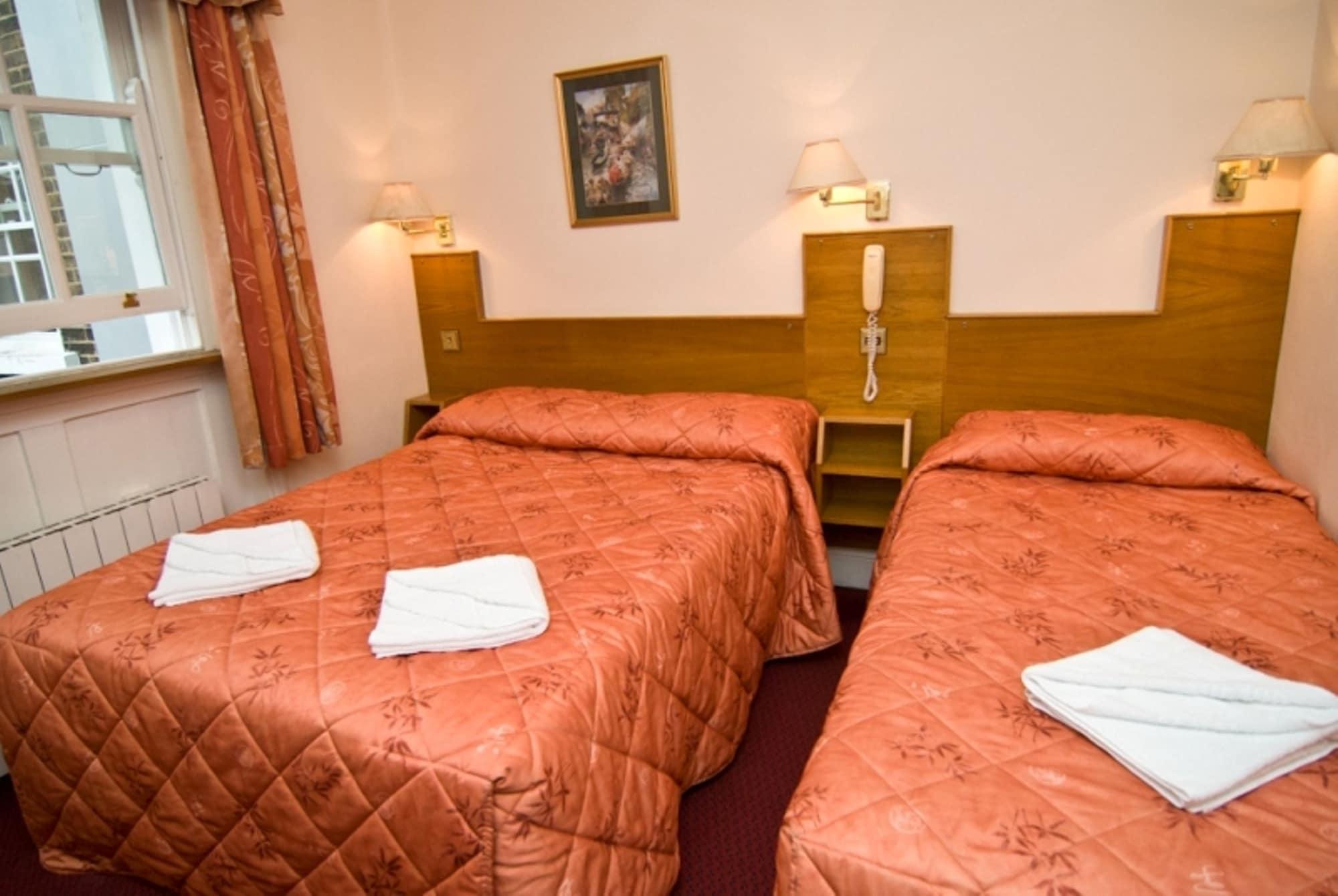 Hotel Alexandra 3*