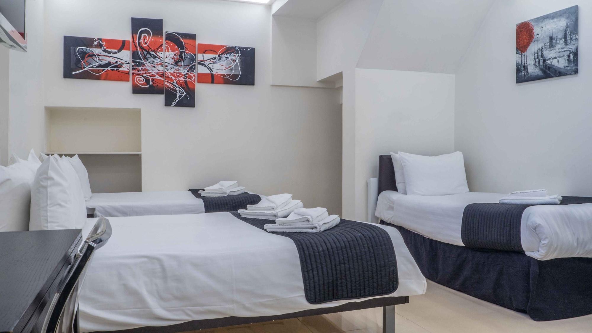London Stay Apartments 3*