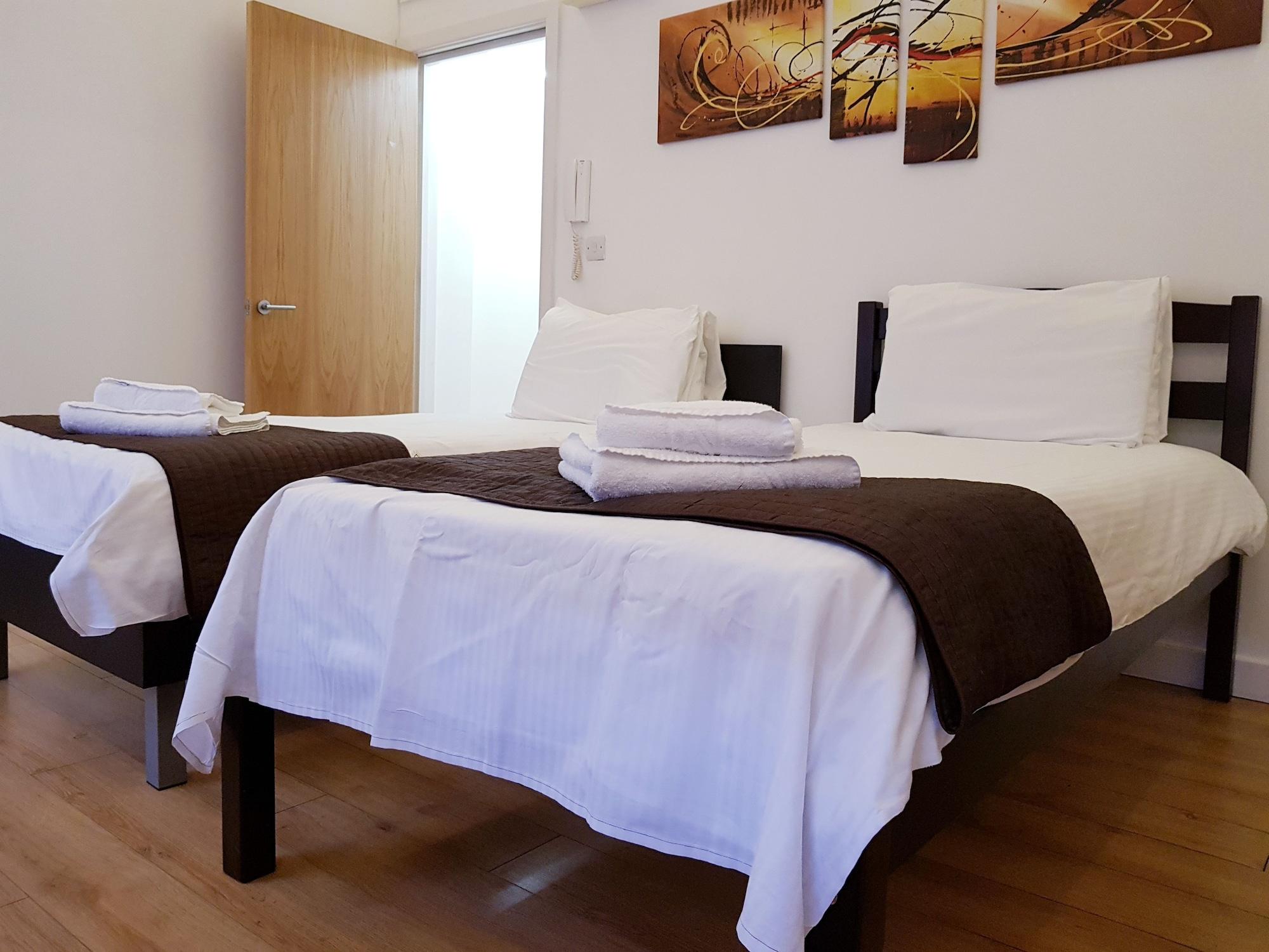 London Stay Apartments 3*