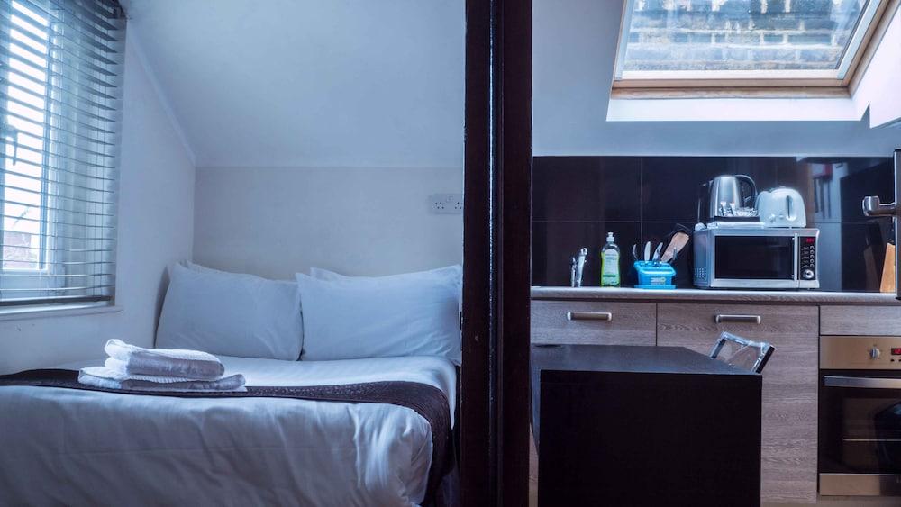 London Stay Apartments Aparthotel