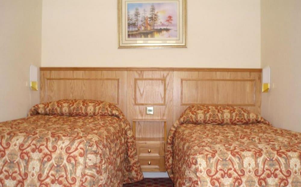 Hotel Viking 2*