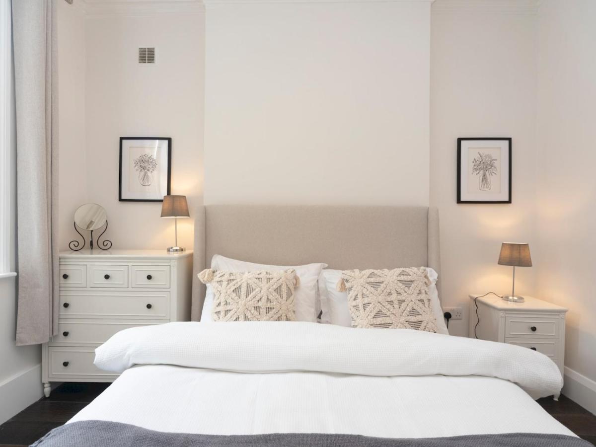 Pass The Keys Elegant Modern 2 Bed Flat Near Greenwich Park Londra