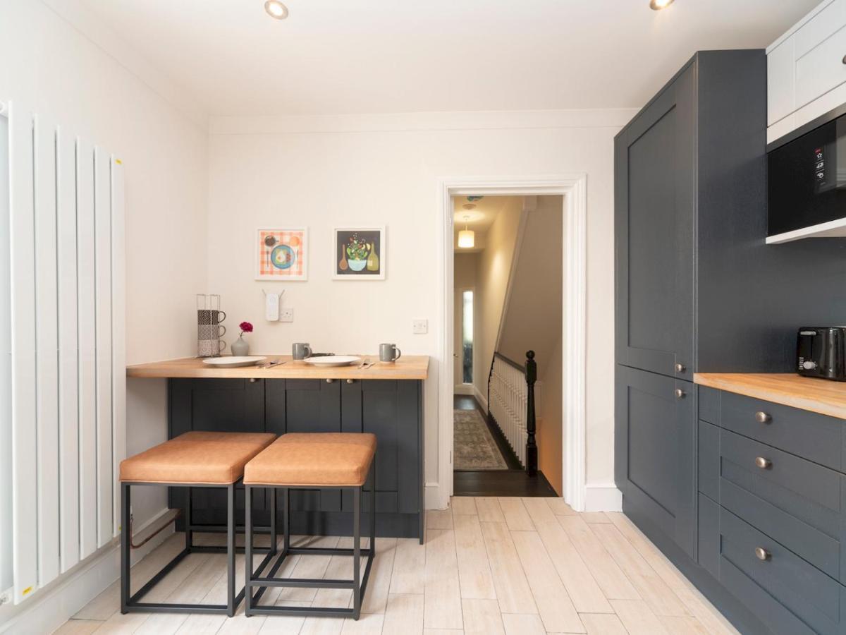 Pass The Keys Elegant Modern 2 Bed Flat Near Greenwich Park * Londra