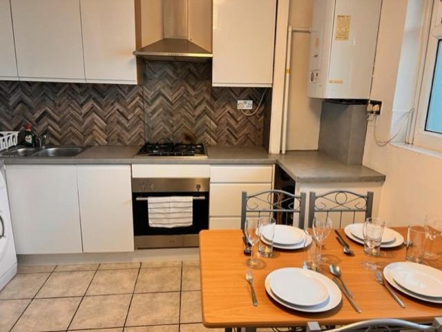 Beautiful Close To Brick Lane Accommodatie bij particulieren Londen