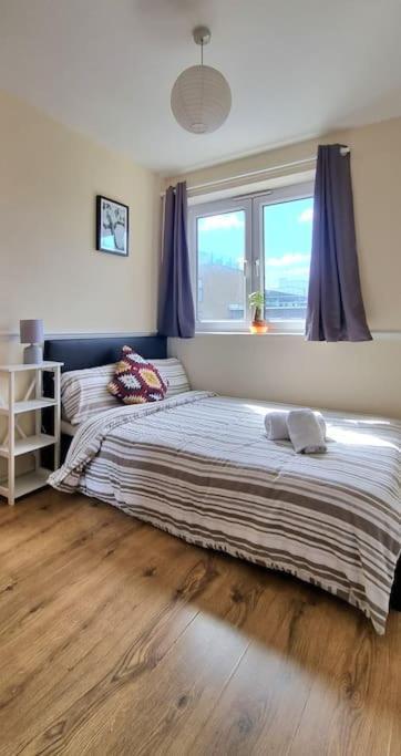 Large Duplex In Bermondsey * London