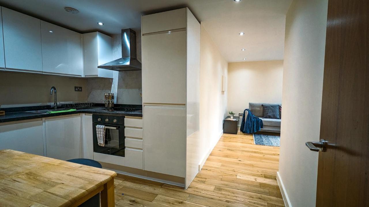 Apartment Spacious In Trendy Hackney