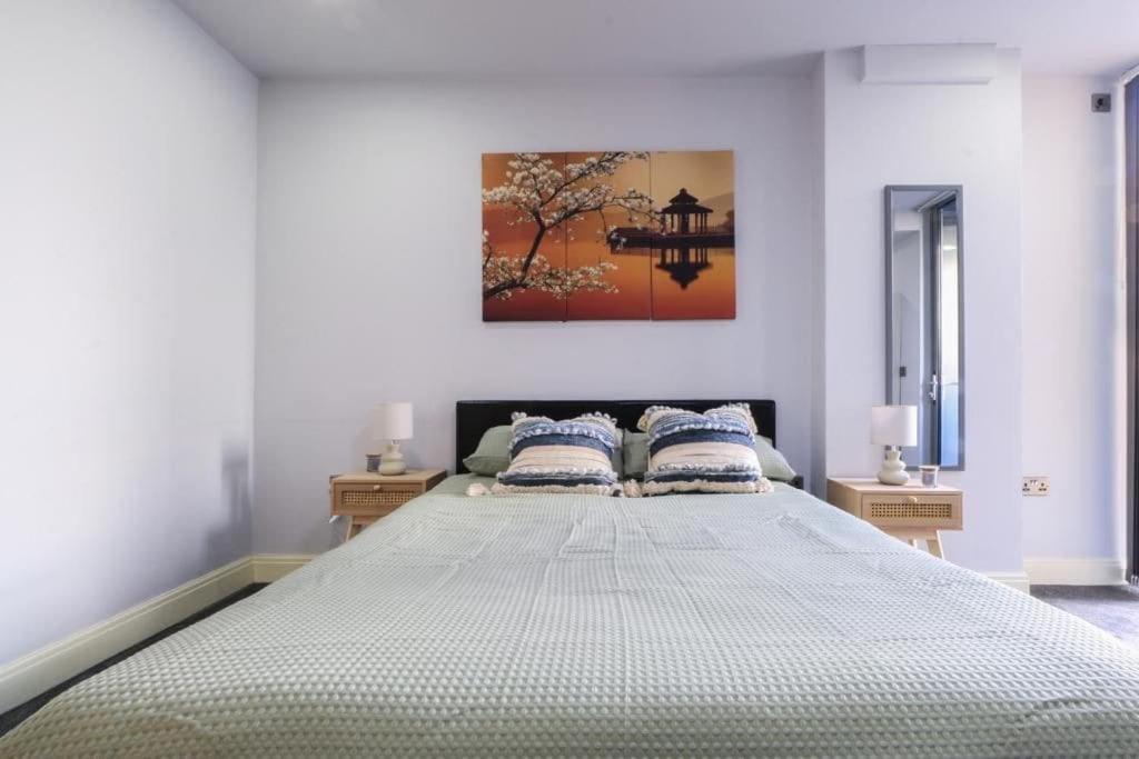 Modern Stunning Flat In Hackney Apartment