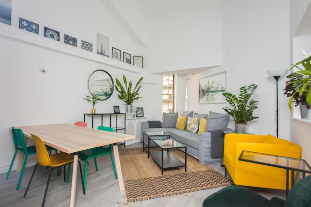 Apartment Modern & Spacious 2bd In Limehouse