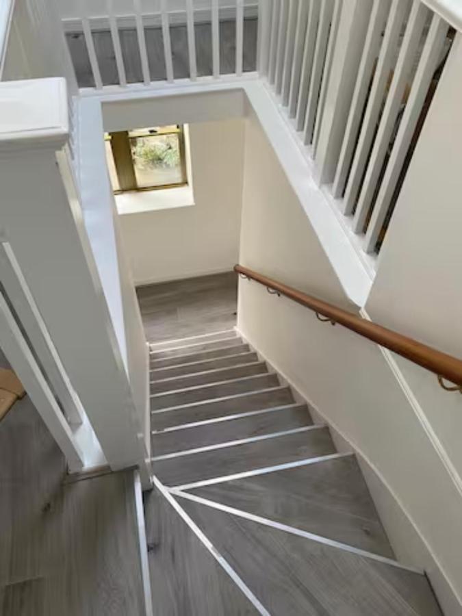 Modern & Spacious 2bd In Limehouse Apartment *