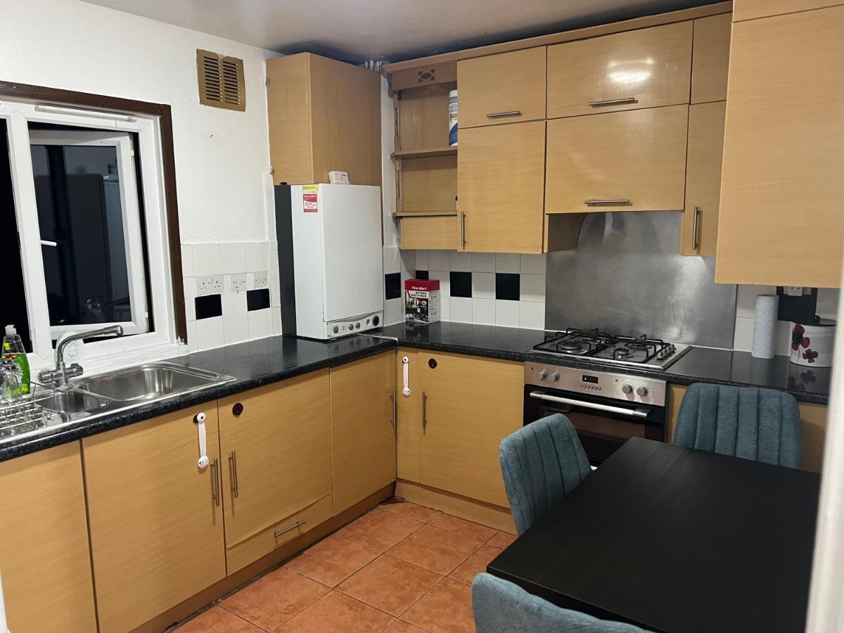 Appartement Cosy 2 Bedroom Flat *