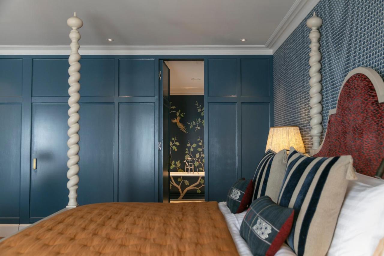 The Of Club Hotel