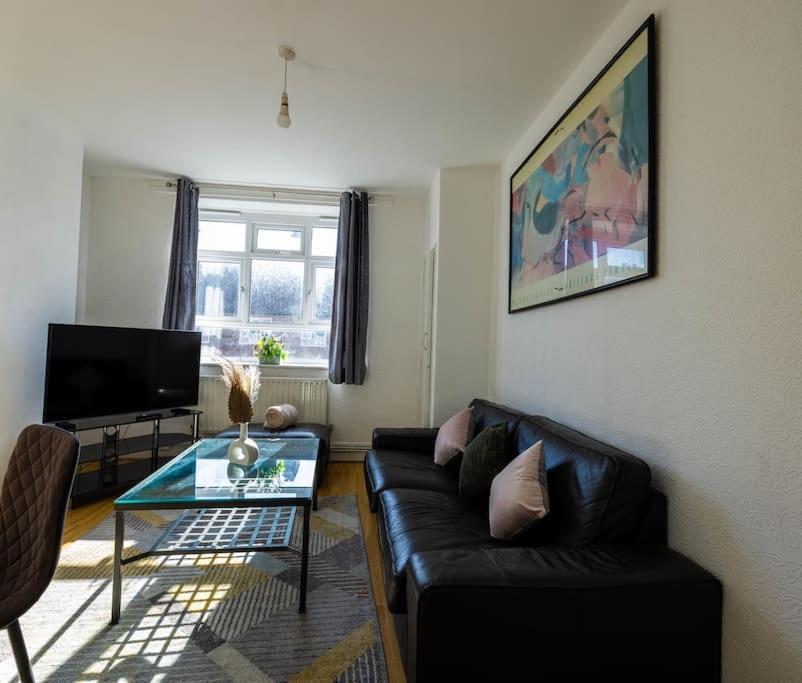 Pristine 3 Beds Hackney E9 Lejlighed *