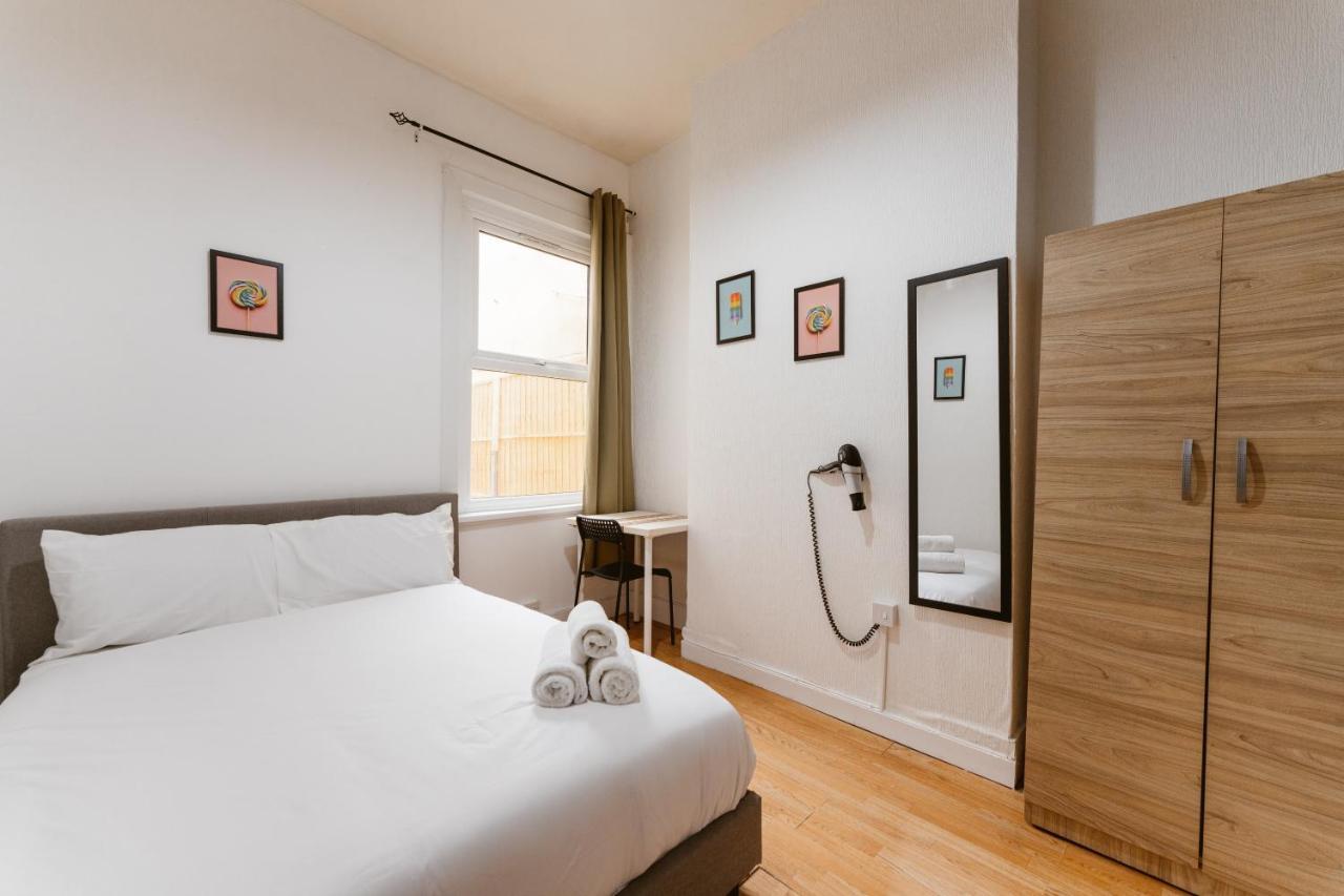 Great In Plaistow * Londen