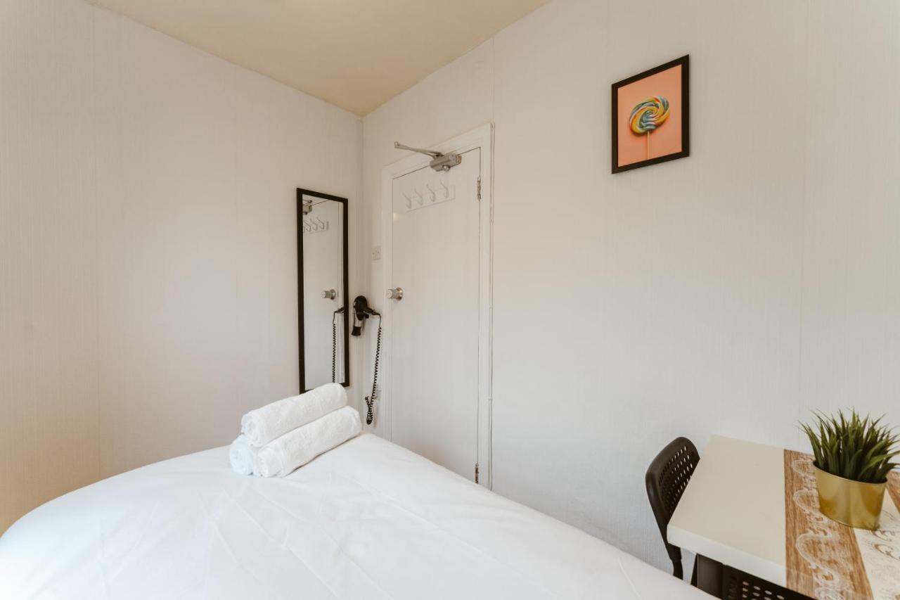 Great In Plaistow * Londen