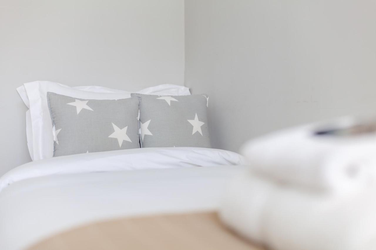 Bright Groundfloor 3br Flat, Brockley, Se Leilighet