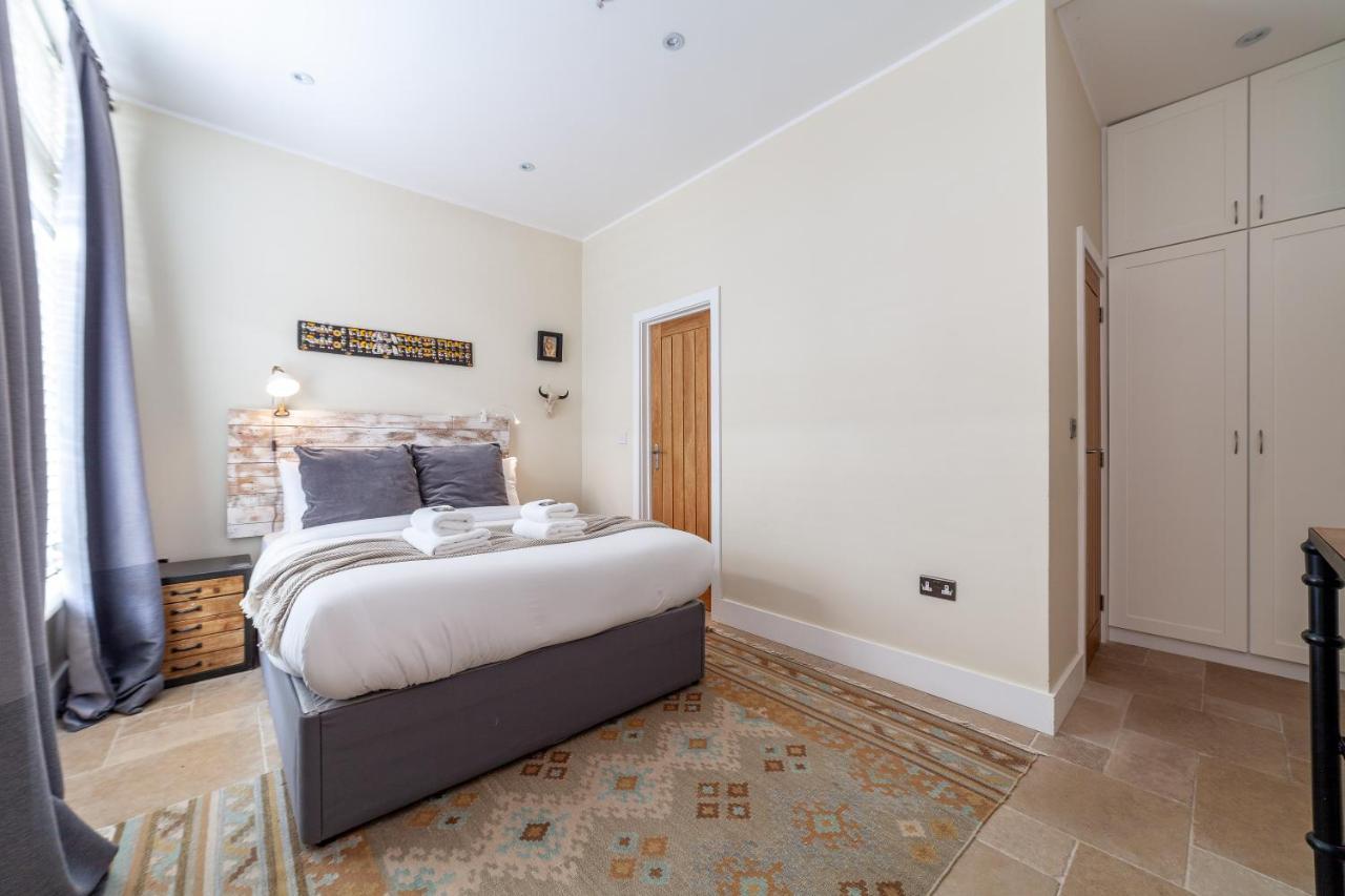 Bright Groundfloor 3br Flat, Brockley, Se Leilighet London