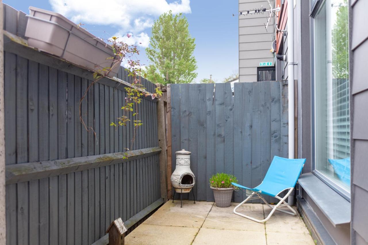 Bright Groundfloor 3br Flat, Brockley, Se Leilighet London