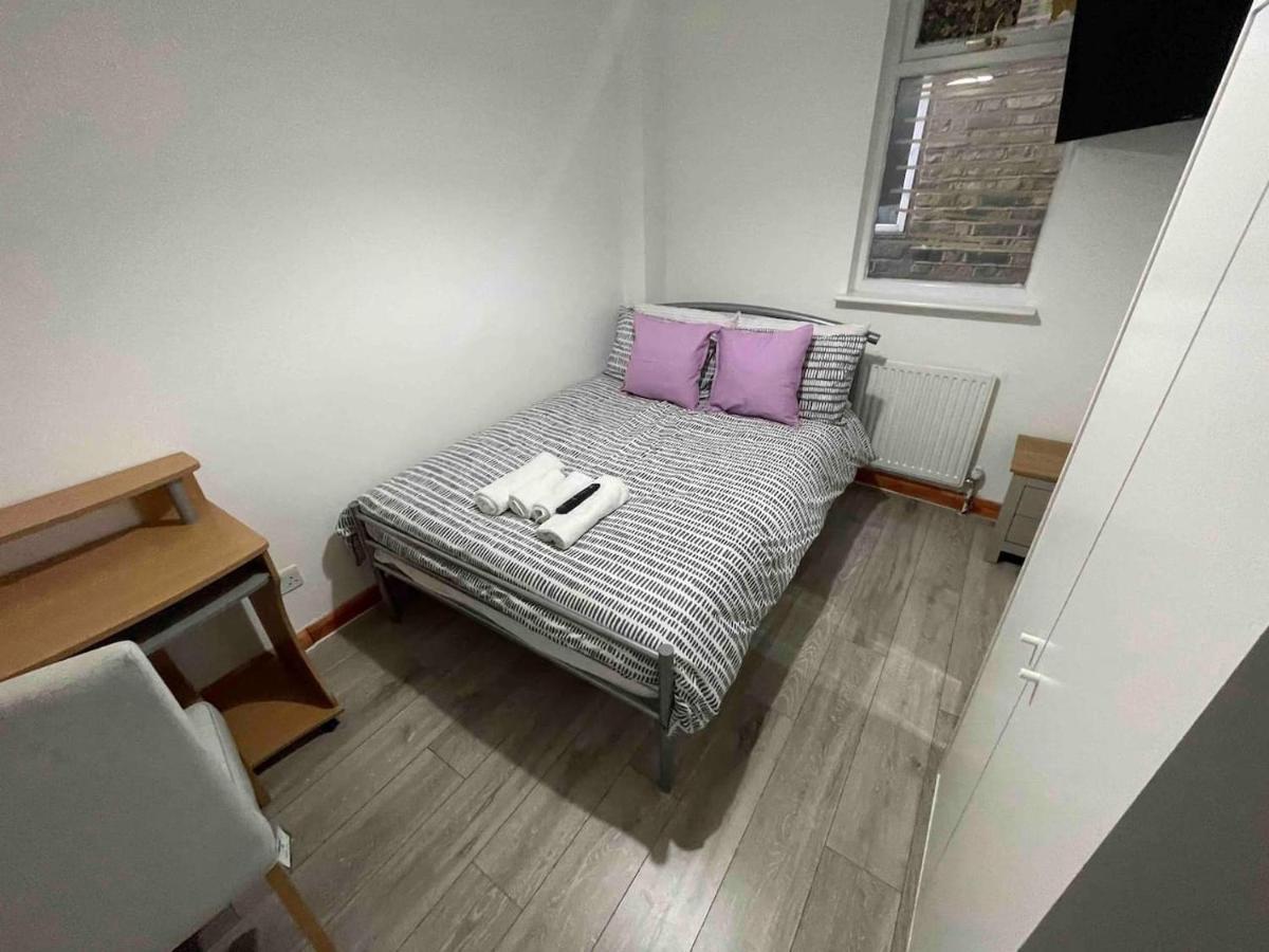 Apartment Victoria Mews Hoxton Shoreditch London