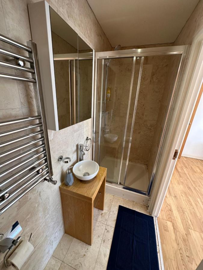 Appartement City Ensuite Sharing House City Airport