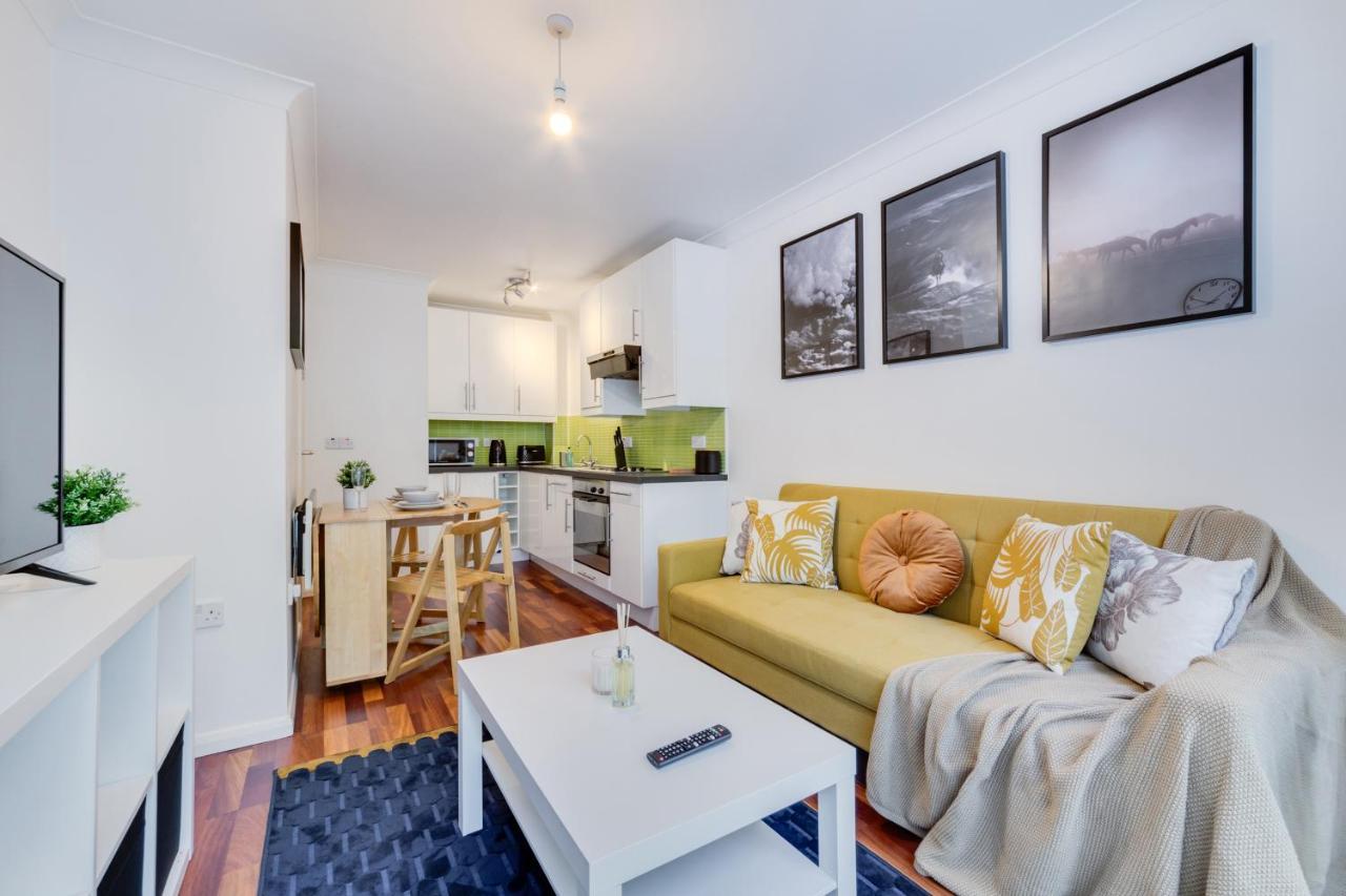 Visit London 1 Bed Flat- Canary Wharf Close To River Thames Leilighet