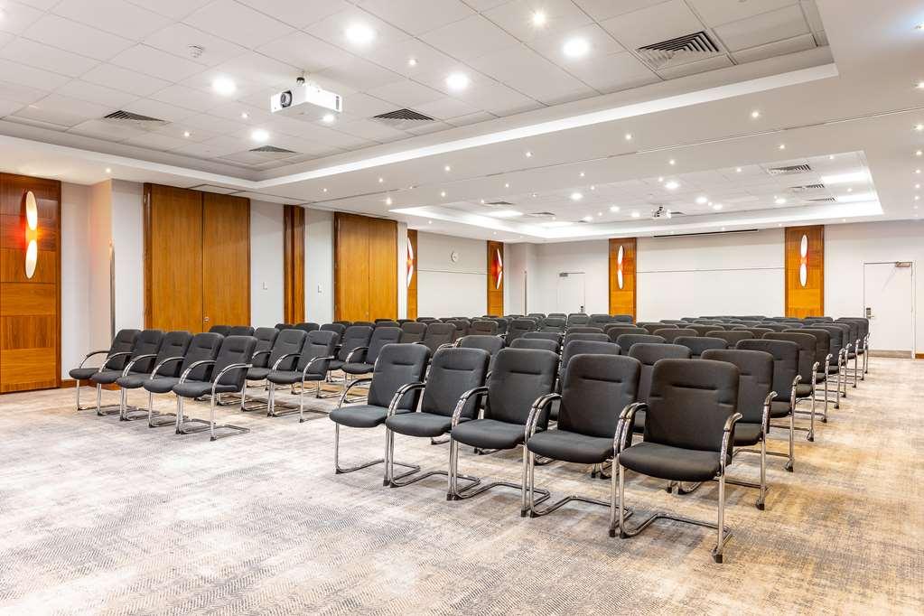 Radisson And Conf Centre Heathrow Hotel