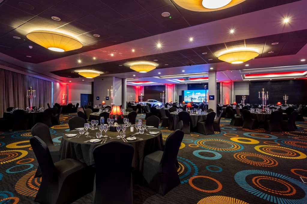 Radisson And Conf Centre Heathrow