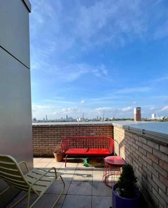 Appartement Elegant Chic Living: 1 Bed In Vibrant Area Londen