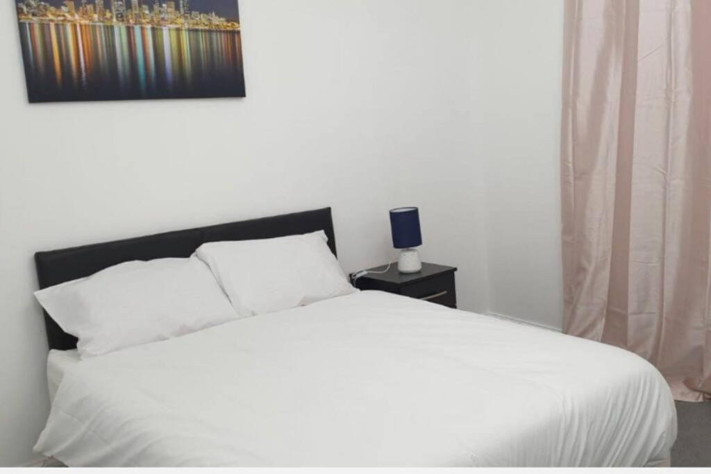 Appartamento Lovely And Quiet 2 Bedroom Maisonette.free Parking *