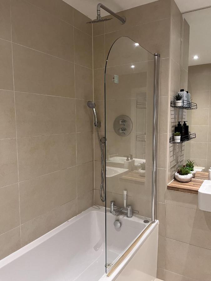 Lovely Charming 2-bedroom In Bow * Londra
