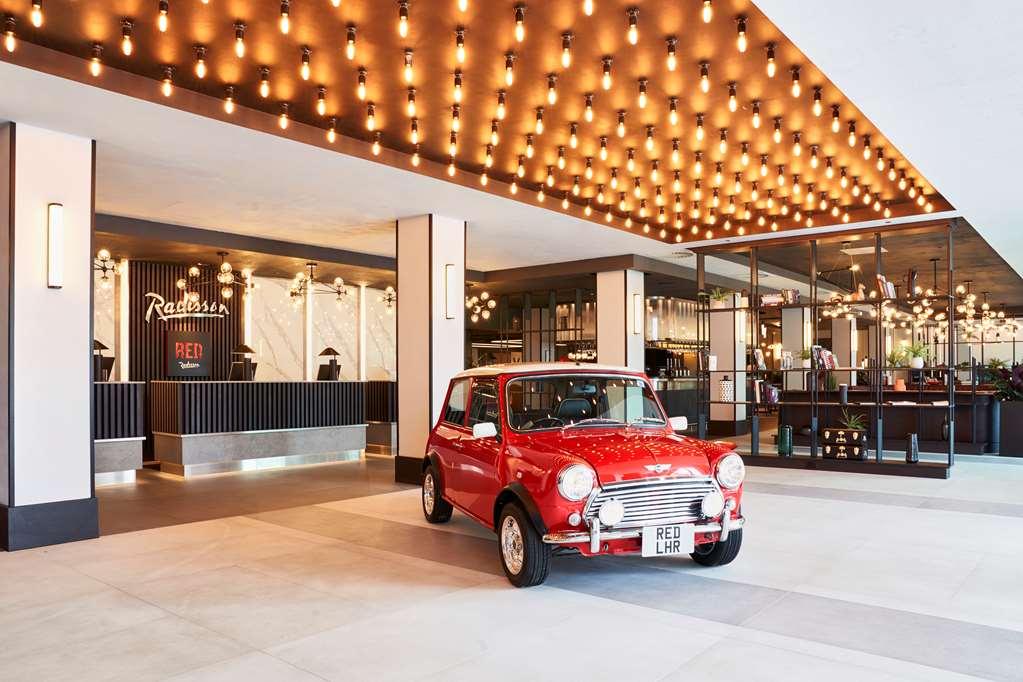 Radisson Red Heathrow Hotel London