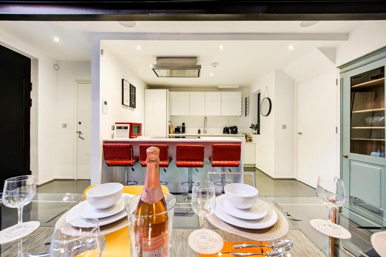 Shoreditch 3-storey Maisonette - By Living Elite London