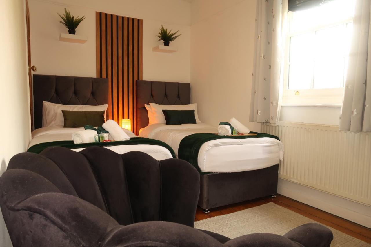 Cosy In *