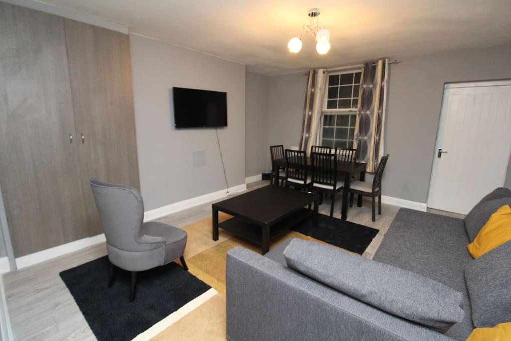 Leilighet Modern 2 Bed Close To City
