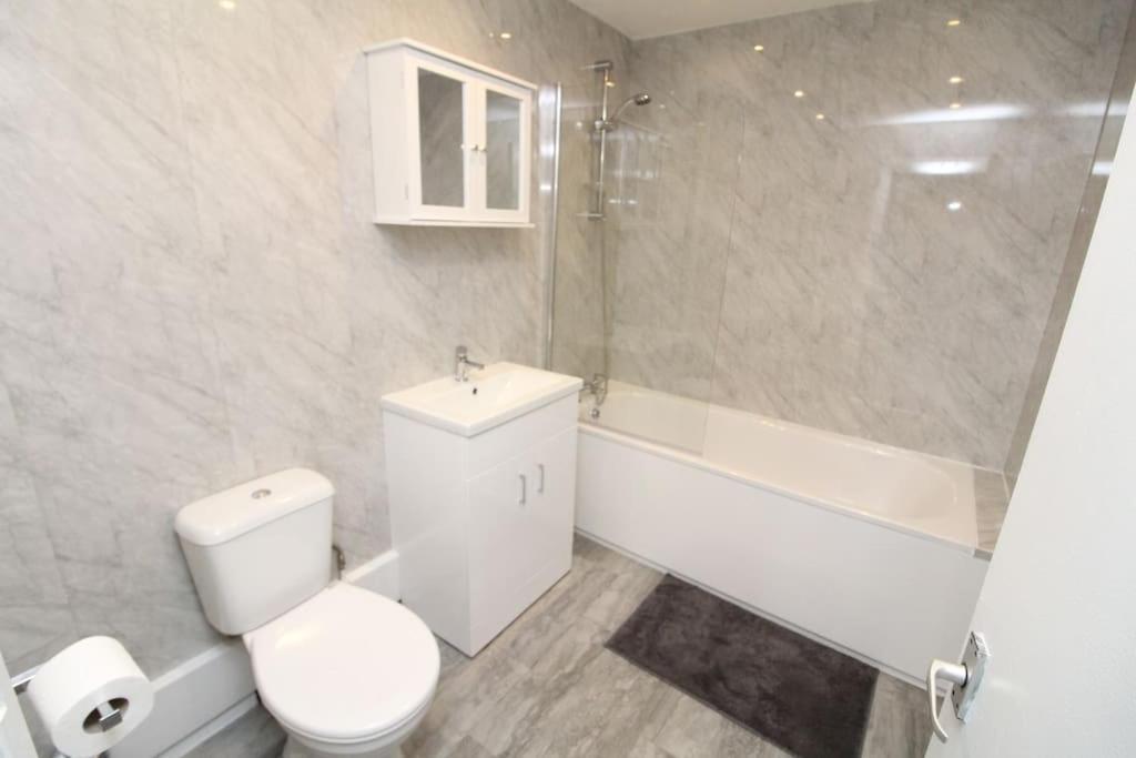 Leilighet Modern 2 Bed Close To City *