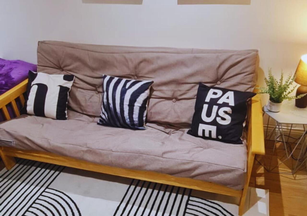 Modern 2 Bedroom In Peckham London