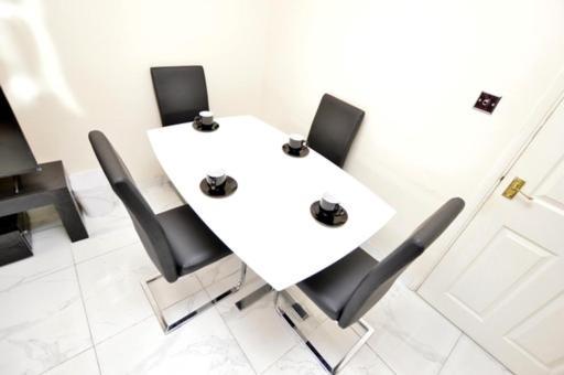 Crown House Casa vacanze