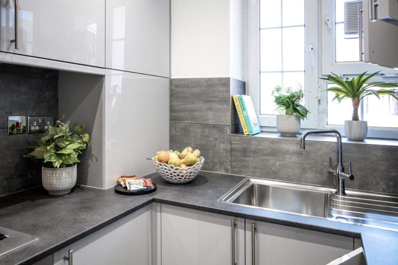 Cosy 4-bedroom Next To Borough * Londen