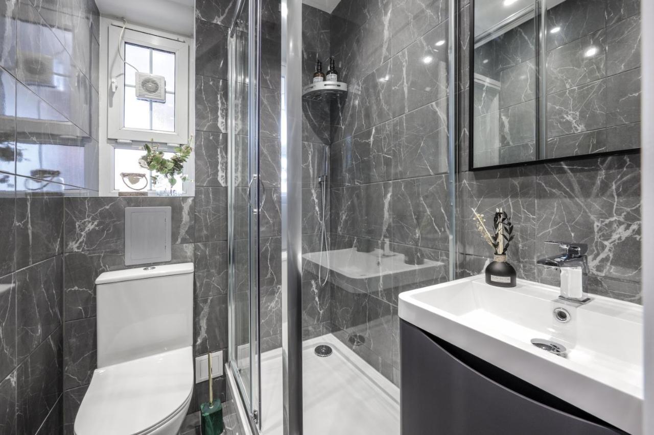 Cosy 4-bedroom Next To Borough Appartement Londen