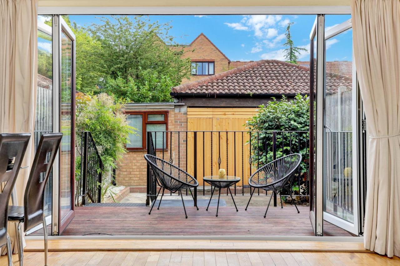 Appartement Charming 3 Bedroom House Short Term & Flexible Renting Canary Wharf With Free Wifi & Garden