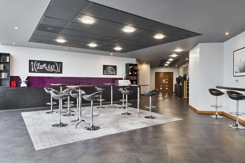 Hotel Radisson Red Heathrow *