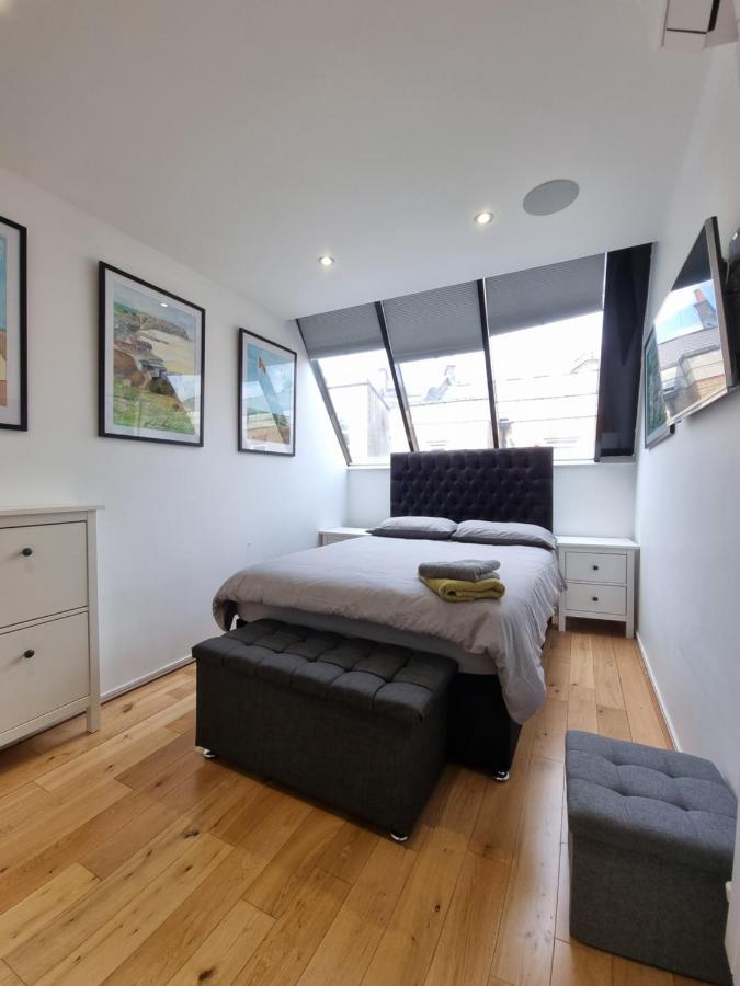 Deluxe Townhouse Zone 1 Brick Lane Holiday home