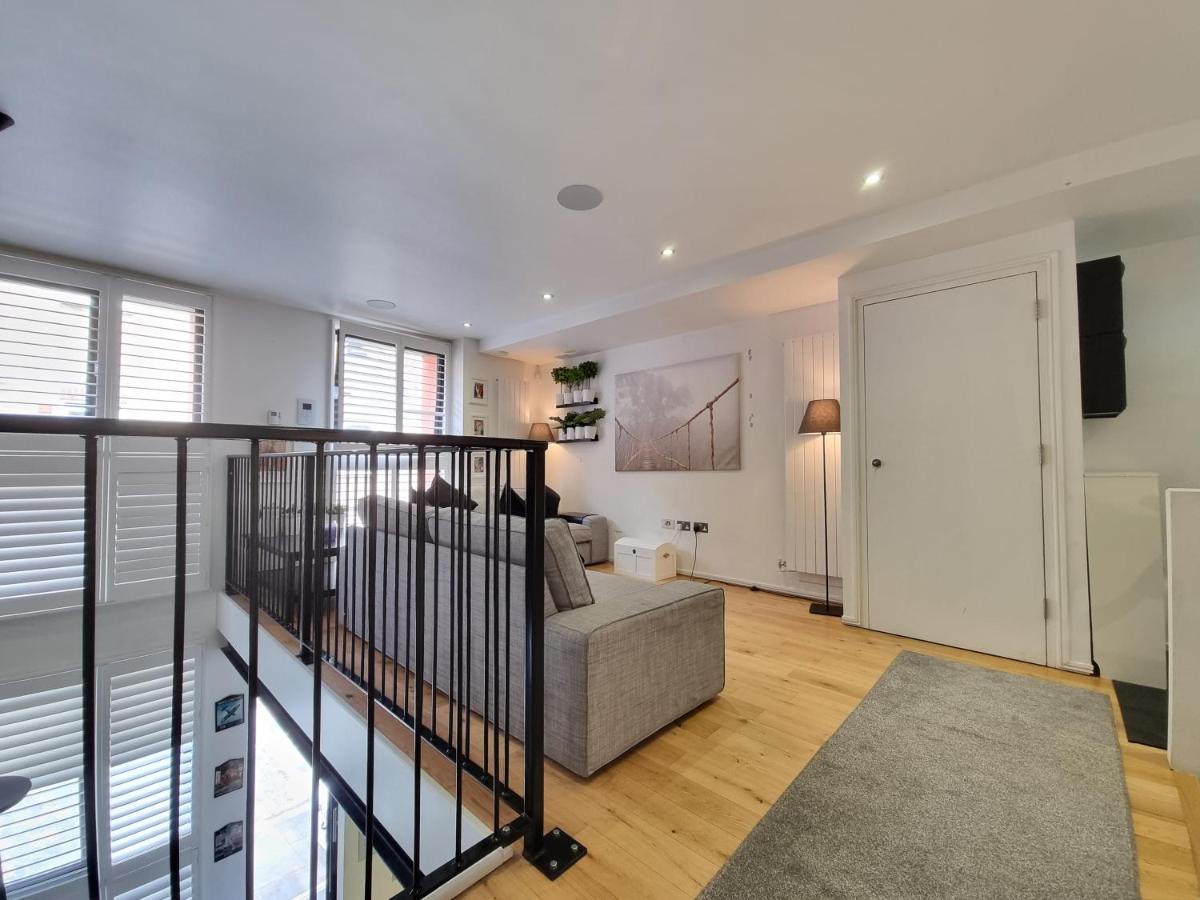 Deluxe Townhouse Zone 1 Brick Lane Holiday home