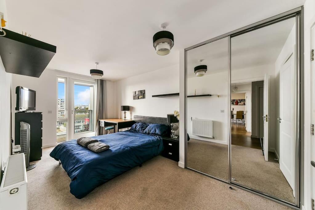 Lejlighed Amazing 2 Bed 2 Bath Flat In Canary Wharf