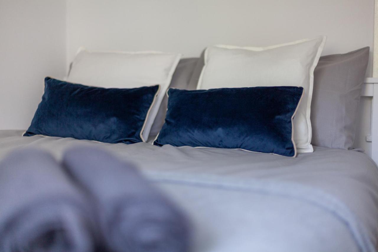 Holiday home Arte - 3-bedroom Bright House London, Haggerston, Garden, Parking, 8 Min Walk To Haggerston Station, Weekly Or Monthly Stays, Serviced - 7 Guests *