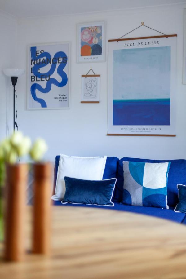 Arte - 3-bedroom Bright House London, Haggerston, Garden, Parking, 8 Min Walk To Haggerston Station, Weekly Or Monthly Stays, Serviced - 7 Guests Holiday home *