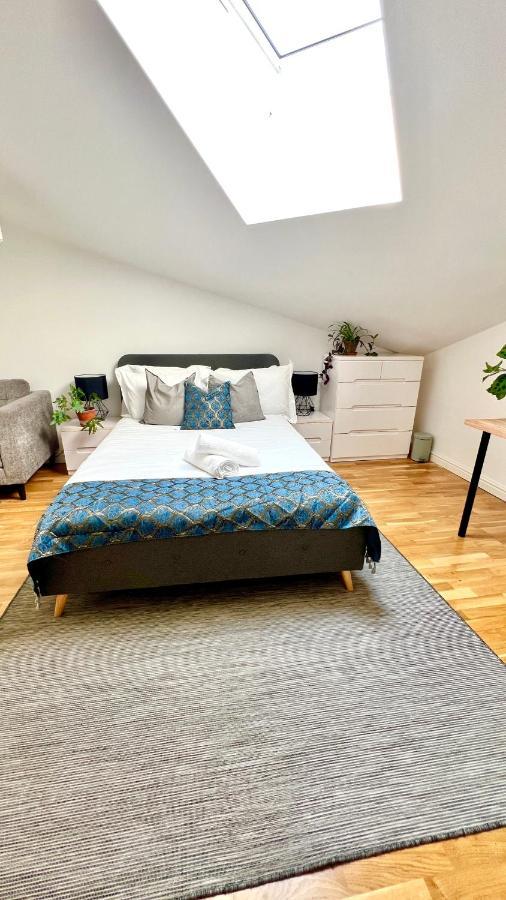 Luxe Prima - 2 Bed In Lägenhet