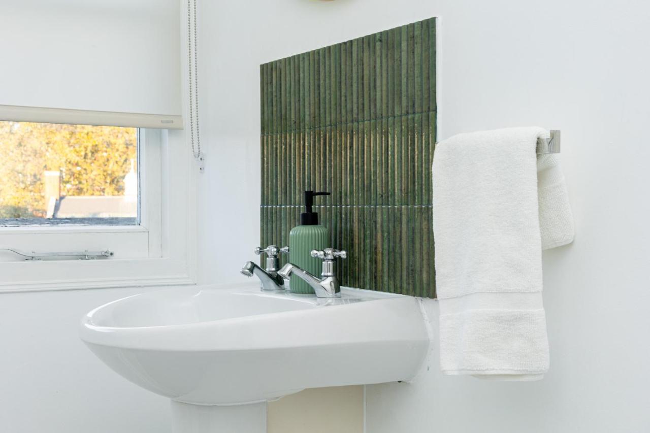 Casa vacanze Spacious 4br 3-storey Townhouse In Lively Deptford Londra