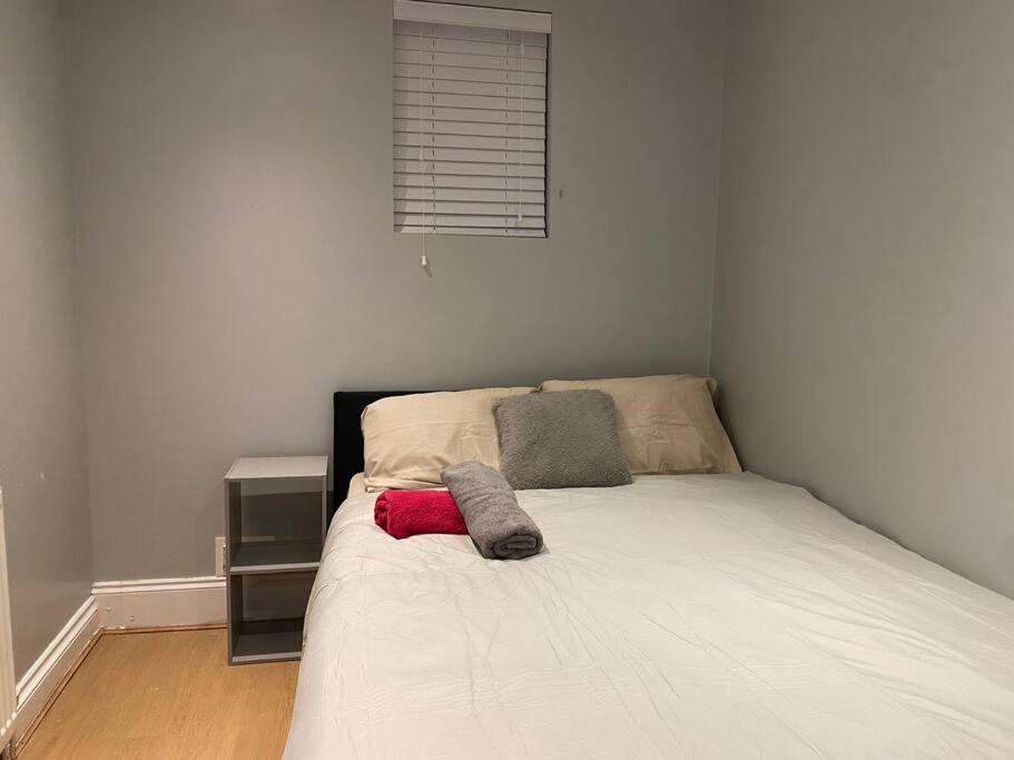Leilighet Spacious 2 Bedroom Flat