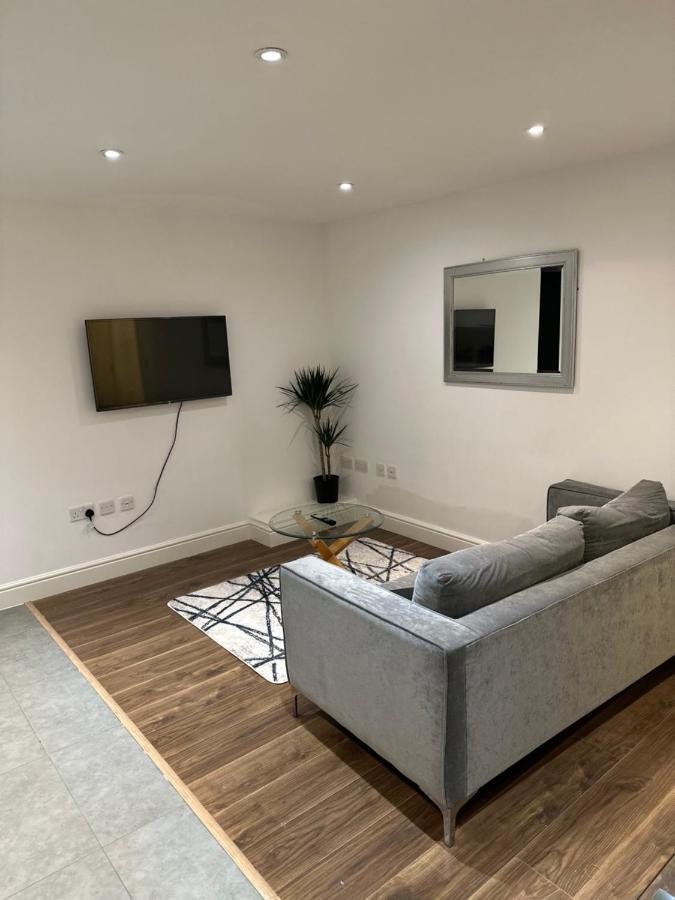 Hoxton Street, Shoreditch Apartment
