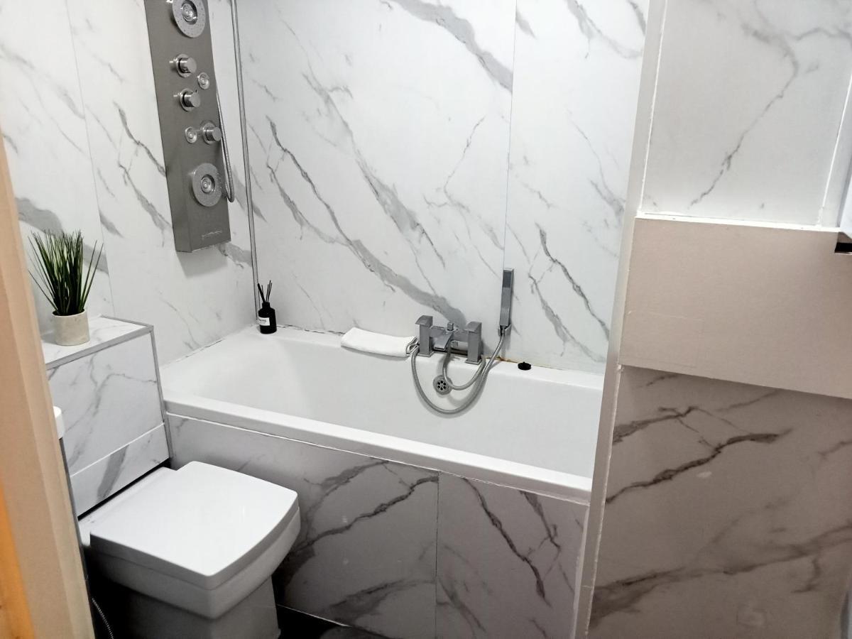 In London, Bethnal Apartment London